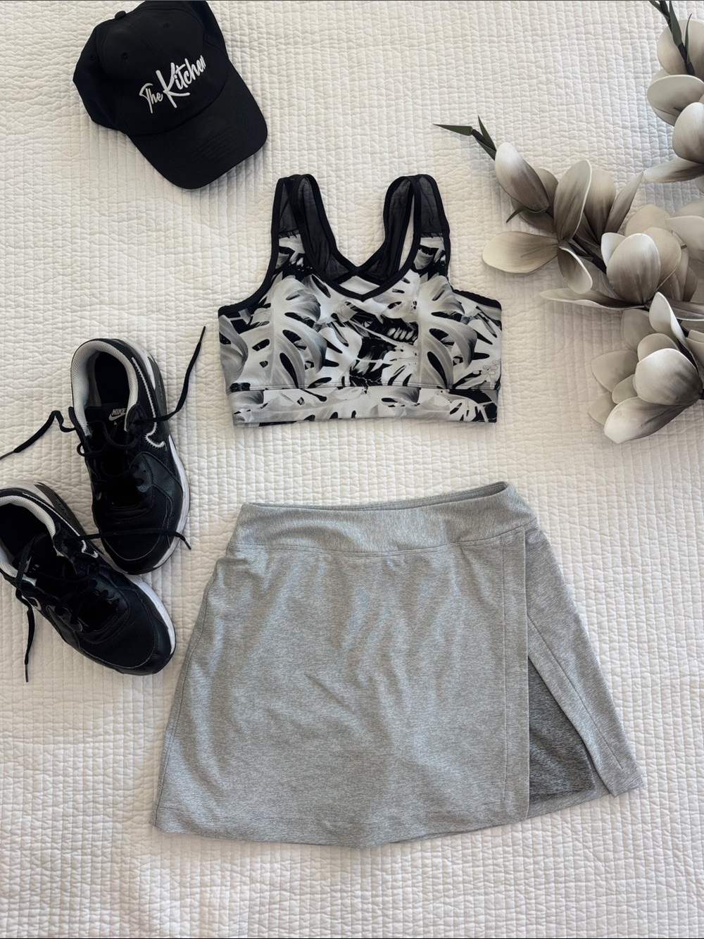 bcg Black & White Palm-Print Racerback Sports Bra Medium